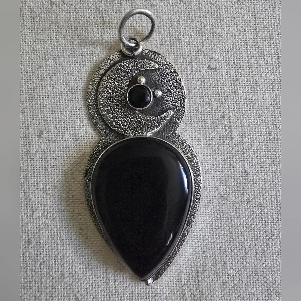 Silver & Black Onyx Pendant Charm NEW